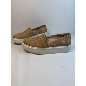 Vince Camuto Abbinna Womens Size 8.5M Peach Tan Slip On Platform Pattern Sneaker